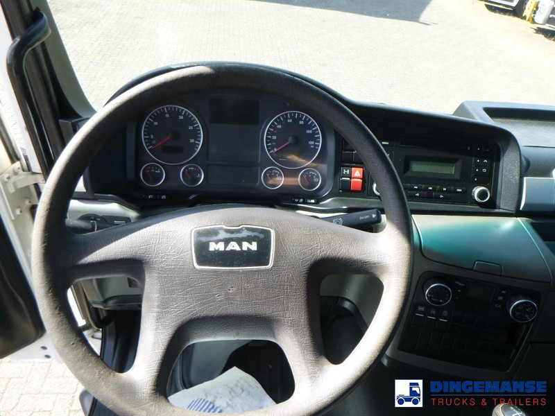 Camión chasis MAN TGS 19.360 4X2 BBS manual Euro 2 chassis + PTO: foto 12 Camión chasis MAN TGS 19.360 4X2 BBS manual Euro 2 chassis + PTO: foto 12