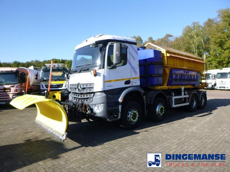 Mercedes-Benz Arocs 3240 8x4 RHD Schmidt snow plough / gritter - Máquina quitanieve: foto 1 Mercedes-Benz Arocs 3240 8x4 RHD Schmidt snow plough / gritter - Máquina quitanieve: foto 1