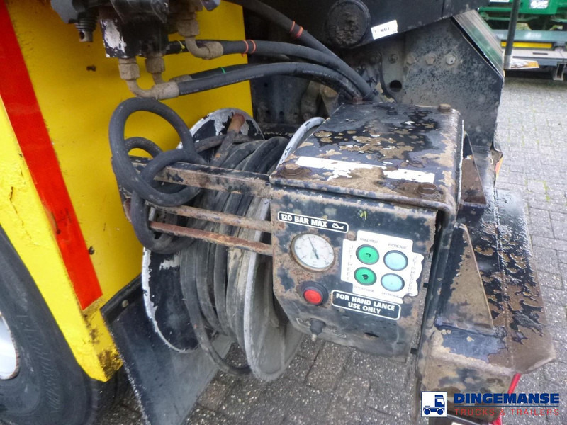 Leasing de Mercedes-Benz Axor 1824 4x2 vacuum tank 8.1 m3 Mercedes-Benz Axor 1824 4x2 vacuum tank 8.1 m3: foto 13