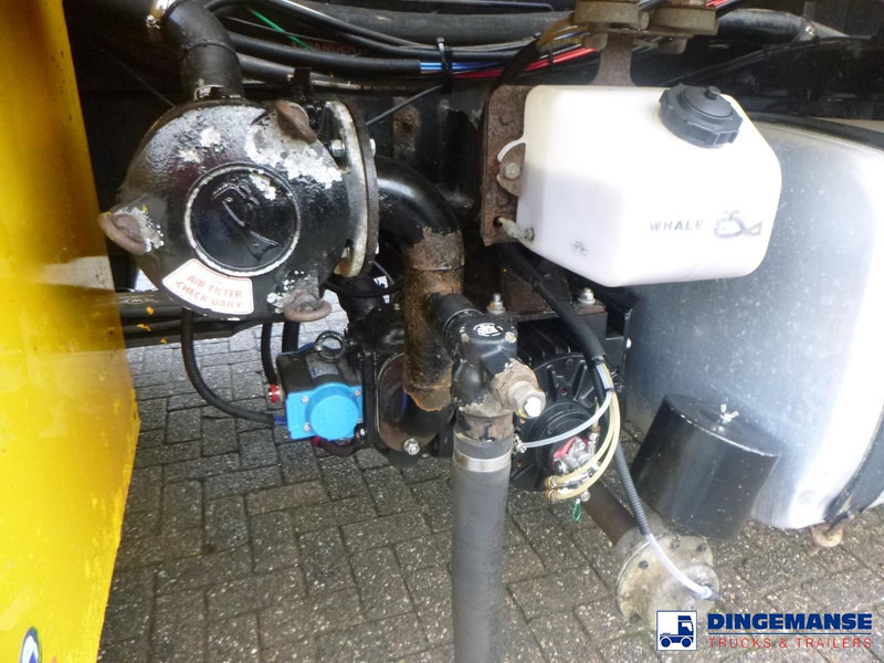 Leasing de Mercedes-Benz Axor 1824 4x2 vacuum tank 8.1 m3 Mercedes-Benz Axor 1824 4x2 vacuum tank 8.1 m3: foto 18