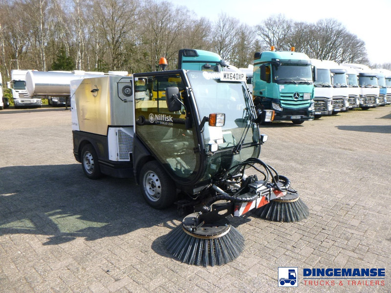 Nilfisk City Ranger CR3500 sweeper - Barredora vial: foto 2 Nilfisk City Ranger CR3500 sweeper - Barredora vial: foto 2