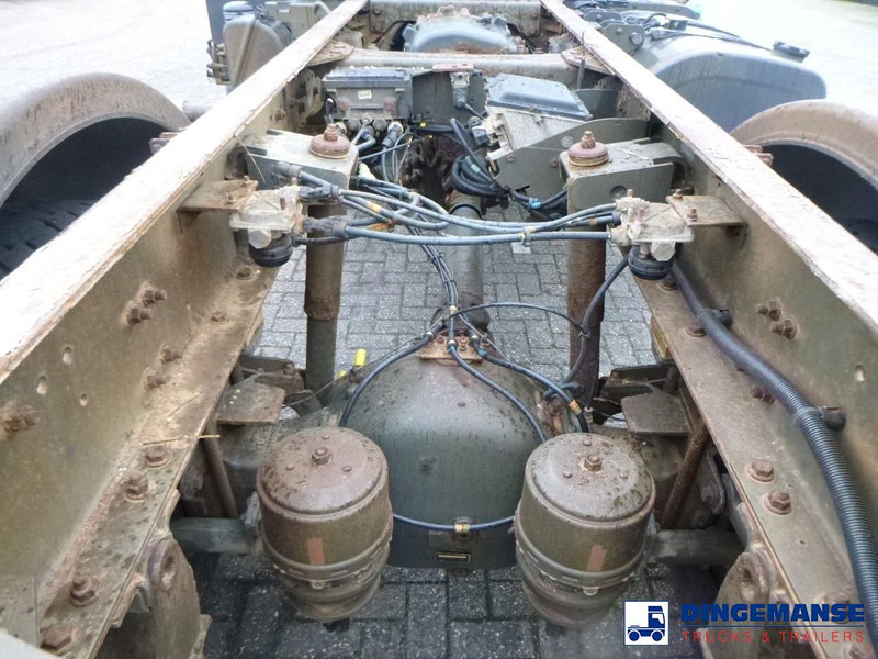 Camión chasis Renault Kerax 380 DXI 4x4 Euro 5 chassis + PTO: foto 7 Camión chasis Renault Kerax 380 DXI 4x4 Euro 5 chassis + PTO: foto 7