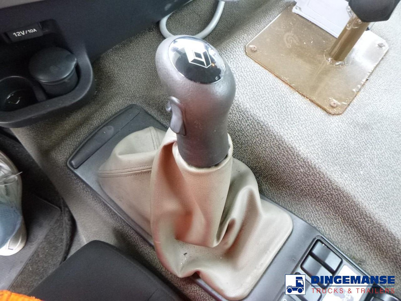 Camión chasis Renault Kerax 380 DXI 4x4 Euro 5 chassis + PTO: foto 18 Camión chasis Renault Kerax 380 DXI 4x4 Euro 5 chassis + PTO: foto 18