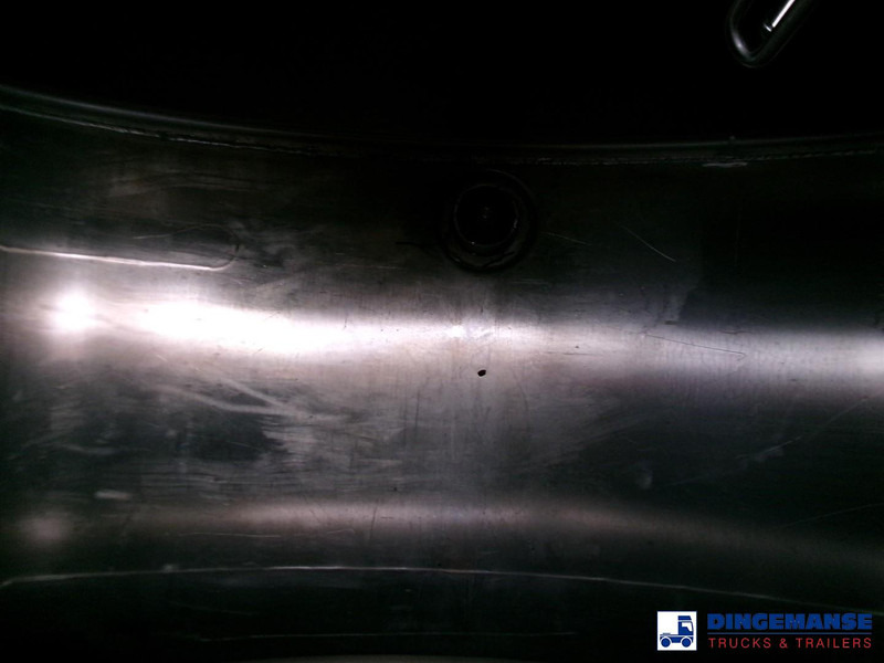 Camión cisterna Renault Premium 270 4x2 fuel tank 13.8 m3 / 4 comp: foto 14 Camión cisterna Renault Premium 270 4x2 fuel tank 13.8 m3 / 4 comp: foto 14