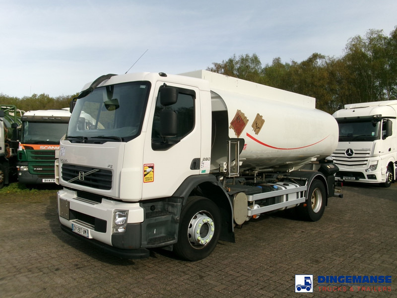 Volvo FE 280 4X2 fuel tank 13.6 m3 / 4 comp / ADR 07/07/24 - Camión cisterna: foto 1 Volvo FE 280 4X2 fuel tank 13.6 m3 / 4 comp / ADR 07/07/24 - Camión cisterna: foto 1