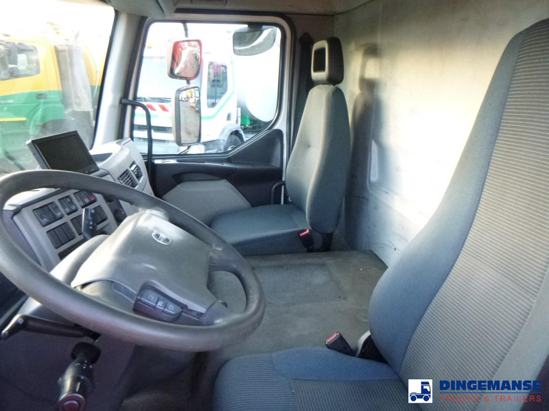 Camión cisterna Volvo FL 260 4x2 gas tank 13.9 m3: foto 18