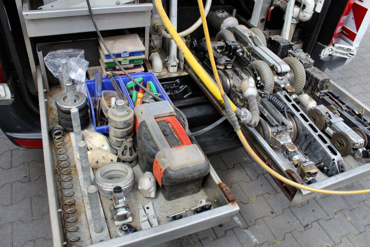 Limpieza de alcantarillado Mercedes-Benz Sprinter 516 CDI IBAK Kanal-TV+1m³ HD-Spüler +3D: foto 9 Limpieza de alcantarillado Mercedes-Benz Sprinter 516 CDI IBAK Kanal-TV+1m³ HD-Spüler +3D: foto 9