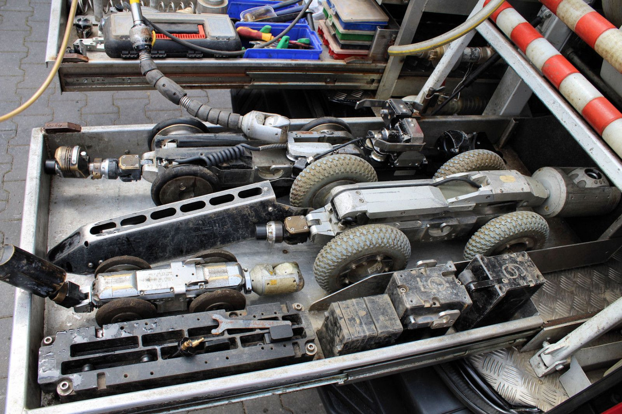 Limpieza de alcantarillado Mercedes-Benz Sprinter 516 CDI IBAK Kanal-TV+1m³ HD-Spüler +3D: foto 8 Limpieza de alcantarillado Mercedes-Benz Sprinter 516 CDI IBAK Kanal-TV+1m³ HD-Spüler +3D: foto 8