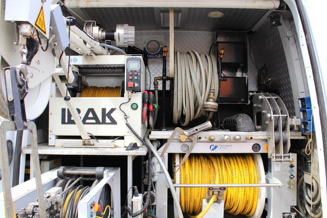 Limpieza de alcantarillado Mercedes-Benz Sprinter 516 CDI IBAK Kanal-TV+1m³ HD-Spüler +3D: foto 11 Limpieza de alcantarillado Mercedes-Benz Sprinter 516 CDI IBAK Kanal-TV+1m³ HD-Spüler +3D: foto 11