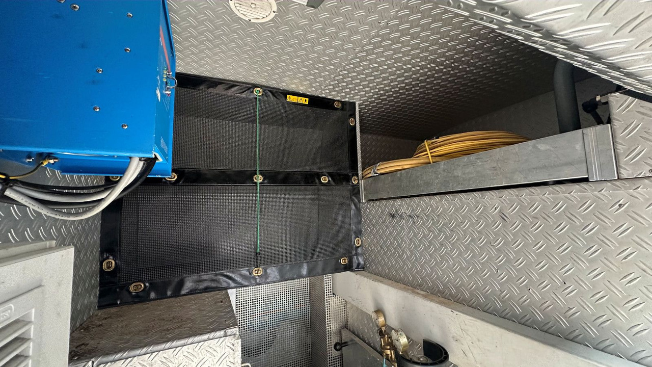 Limpieza de alcantarillado Mercedes-Benz Sprinter 516 CDI IBAK Kanal-TV+1m³ HD-Spüler +3D: foto 15 Limpieza de alcantarillado Mercedes-Benz Sprinter 516 CDI IBAK Kanal-TV+1m³ HD-Spüler +3D: foto 15