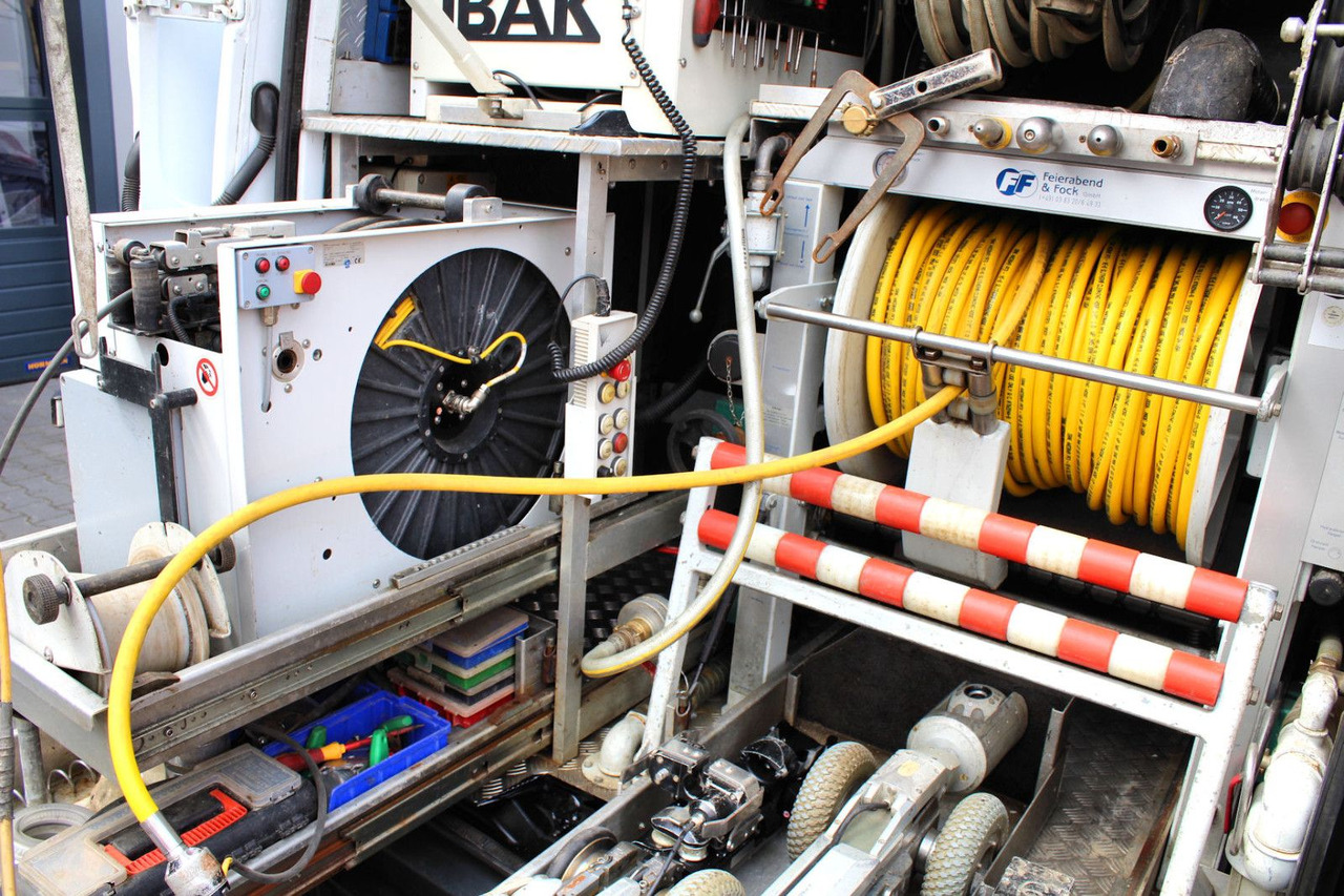 Limpieza de alcantarillado Mercedes-Benz Sprinter 516 CDI IBAK Kanal-TV+1m³ HD-Spüler +3D: foto 10 Limpieza de alcantarillado Mercedes-Benz Sprinter 516 CDI IBAK Kanal-TV+1m³ HD-Spüler +3D: foto 10