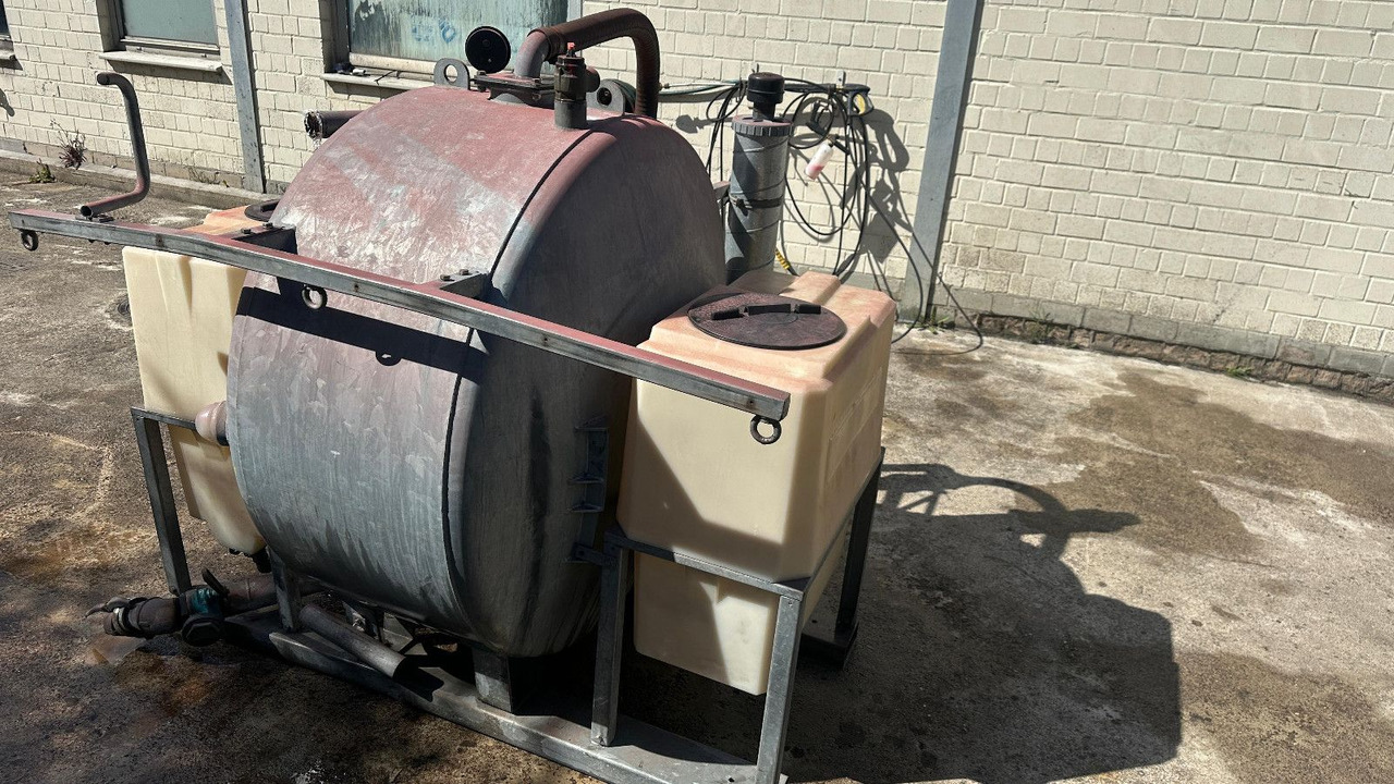 Saug-Druck fass Flexi + 2 Frisch-Wassertaschen - Limpieza de alcantarillado: foto 2 Saug-Druck fass Flexi + 2 Frisch-Wassertaschen - Limpieza de alcantarillado: foto 2