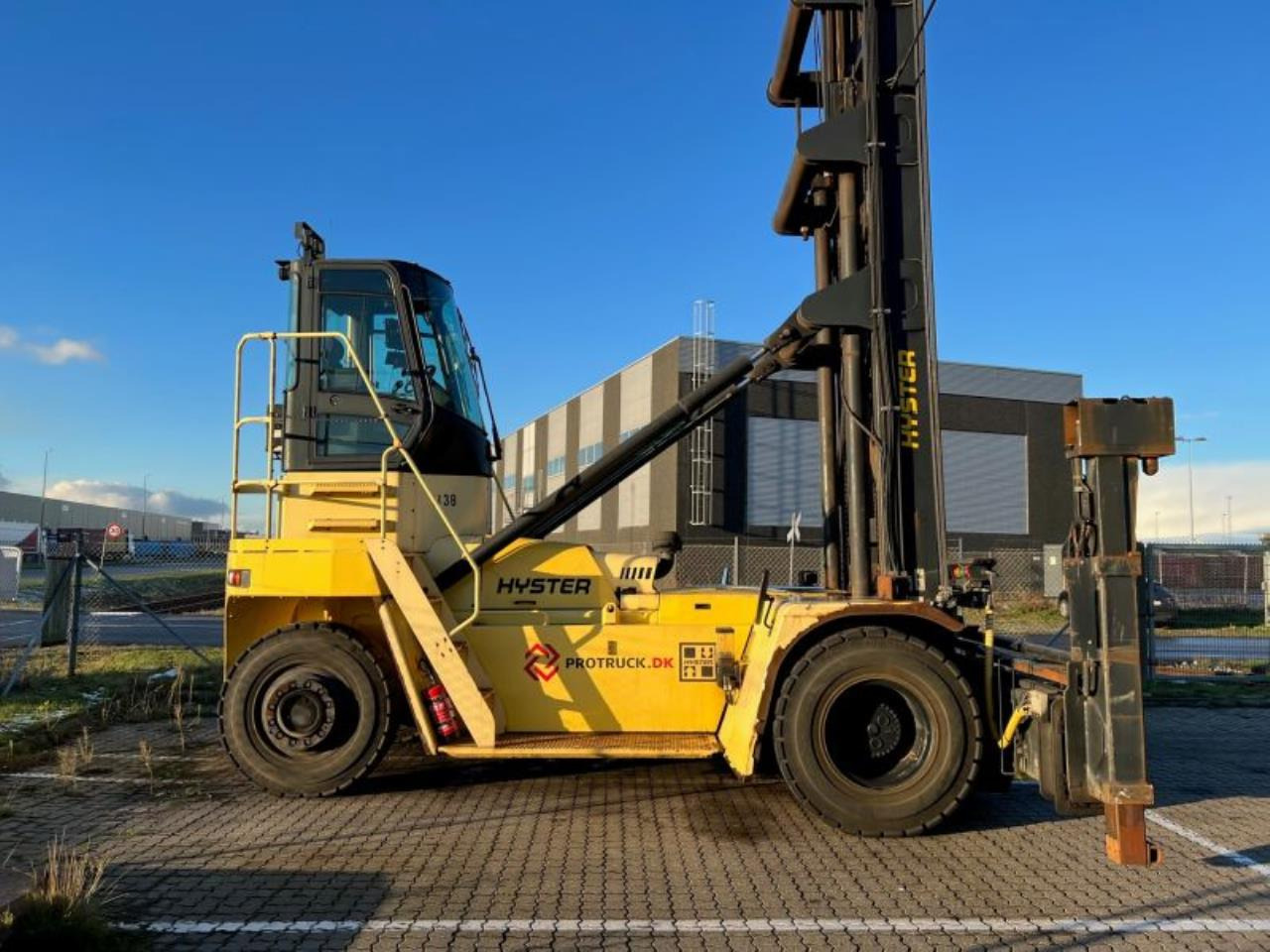 Hyster H16XM-12EC - Carretilla para contenedores: foto 1 Hyster H16XM-12EC - Carretilla para contenedores: foto 1