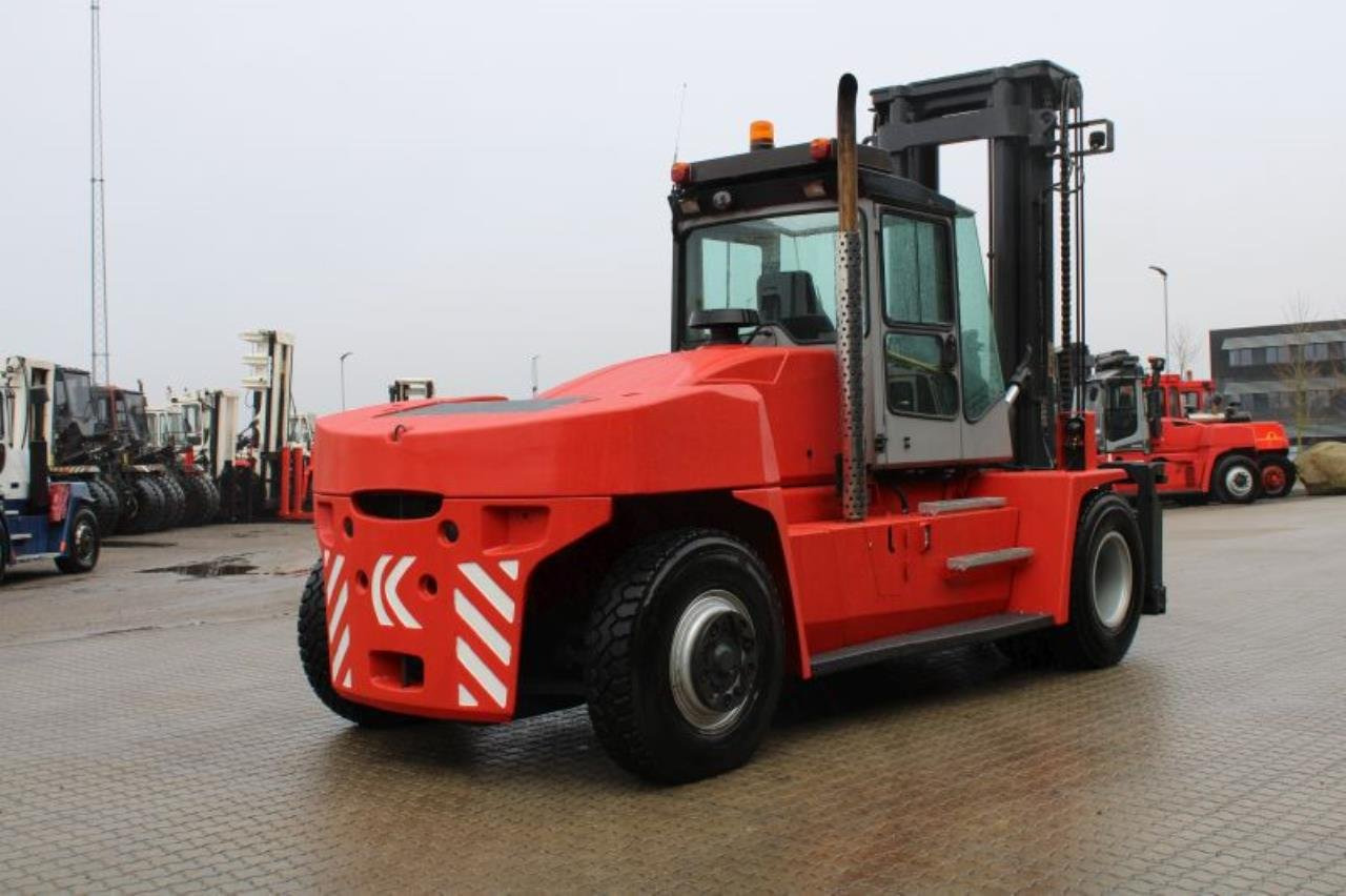 Kalmar DCE160-12 - Carretilla elevadora diésel: foto 2 Kalmar DCE160-12 - Carretilla elevadora diésel: foto 2