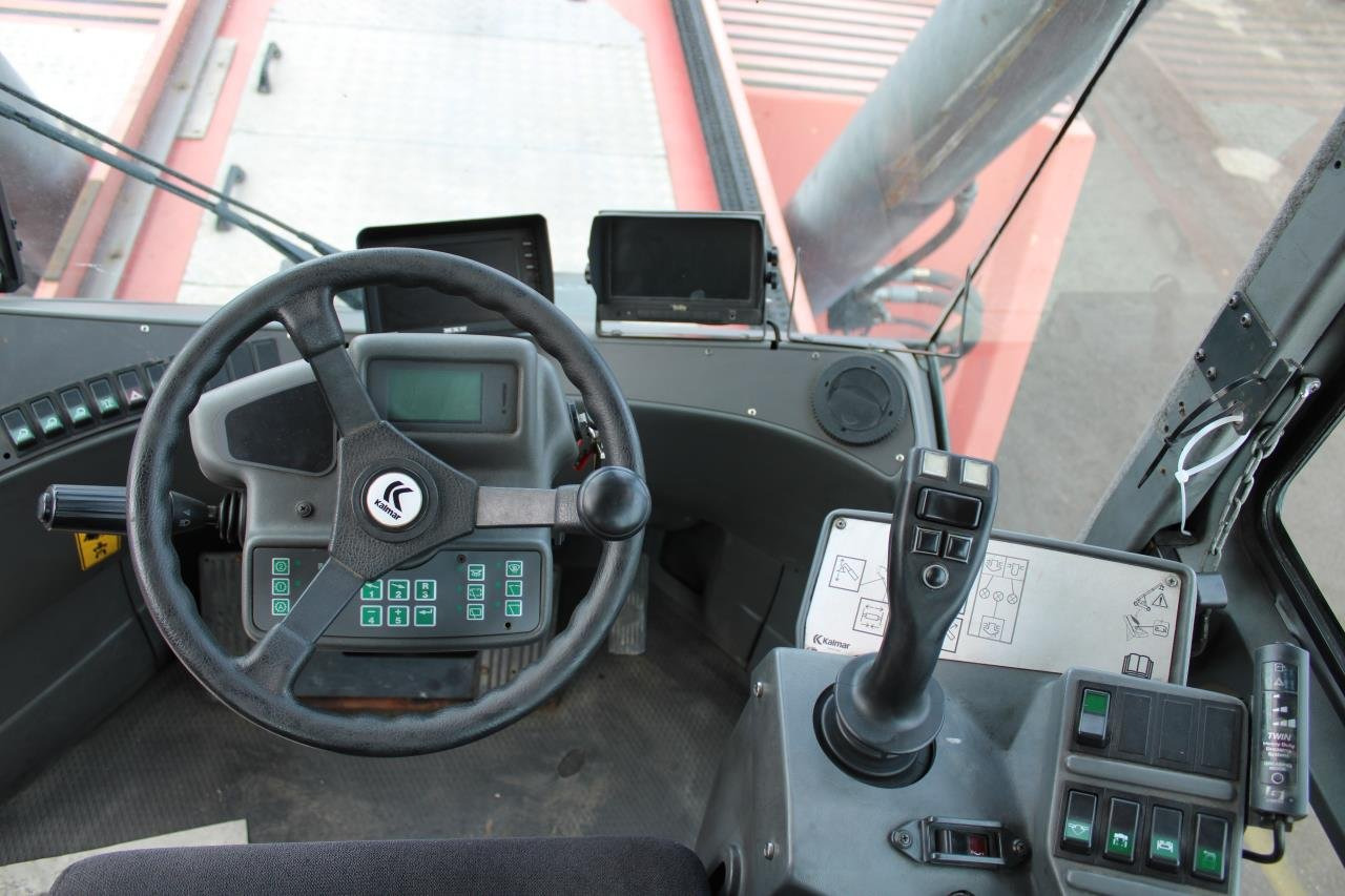 Kalmar DRF450-75S6XS - Reach stacker: foto 4 Kalmar DRF450-75S6XS - Reach stacker: foto 4