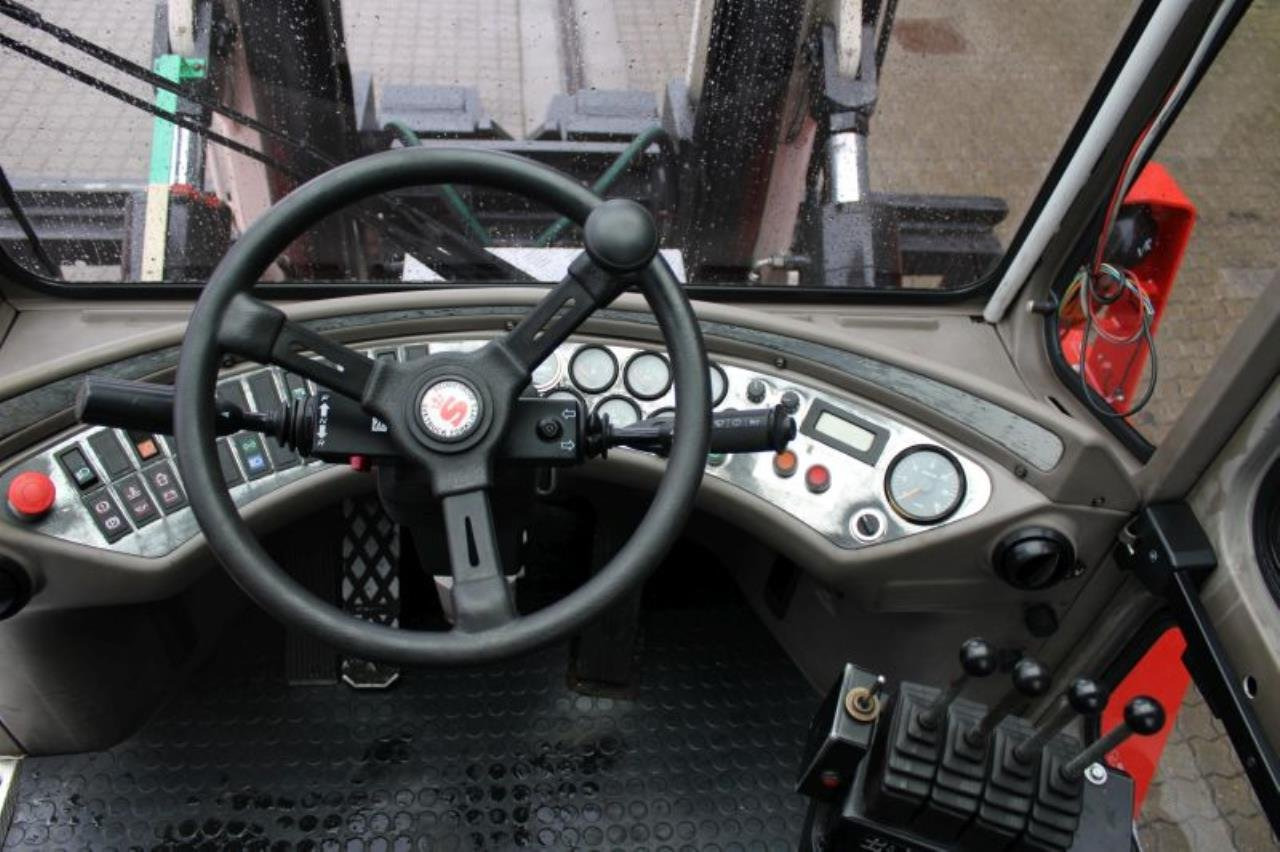 SveTruck 1875-33 - Carretilla elevadora diésel: foto 4 SveTruck 1875-33 - Carretilla elevadora diésel: foto 4