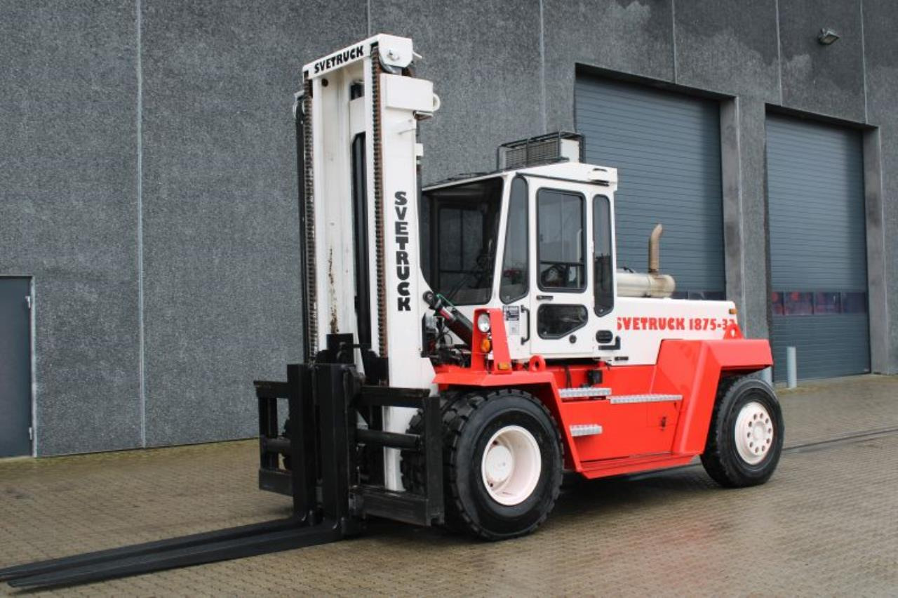 SveTruck 1875-33 - Carretilla elevadora diésel: foto 2 SveTruck 1875-33 - Carretilla elevadora diésel: foto 2