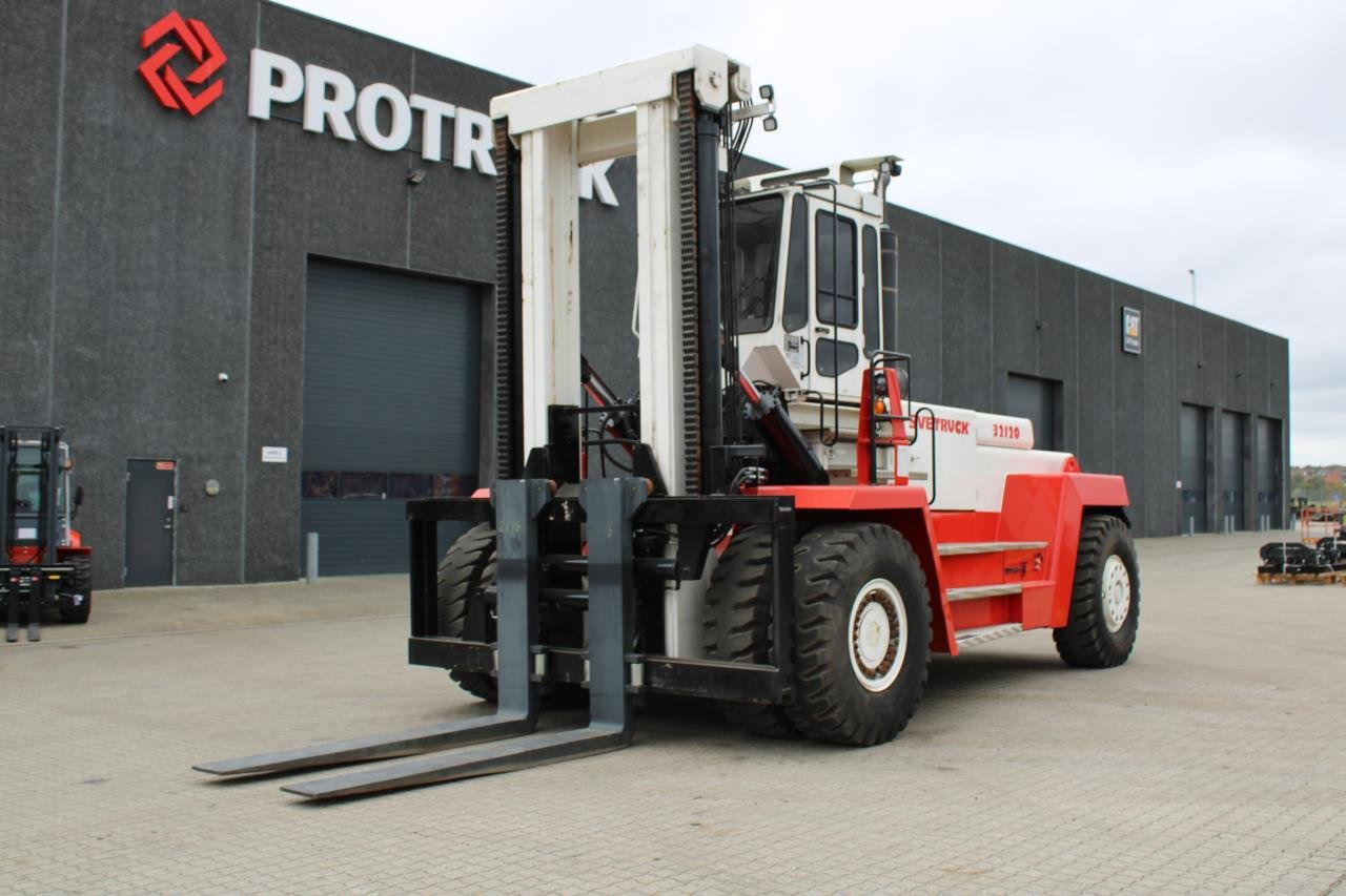 SveTruck 32120-50 - Carretilla elevadora diésel: foto 2 SveTruck 32120-50 - Carretilla elevadora diésel: foto 2