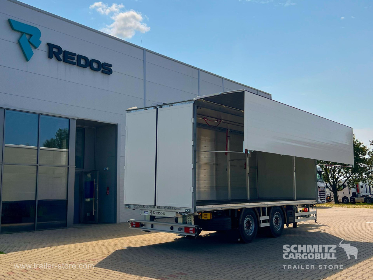 Anhänger Trockenfrachtkoffer Standard - Remolque caja cerrada: foto 4 Anhänger Trockenfrachtkoffer Standard - Remolque caja cerrada: foto 4