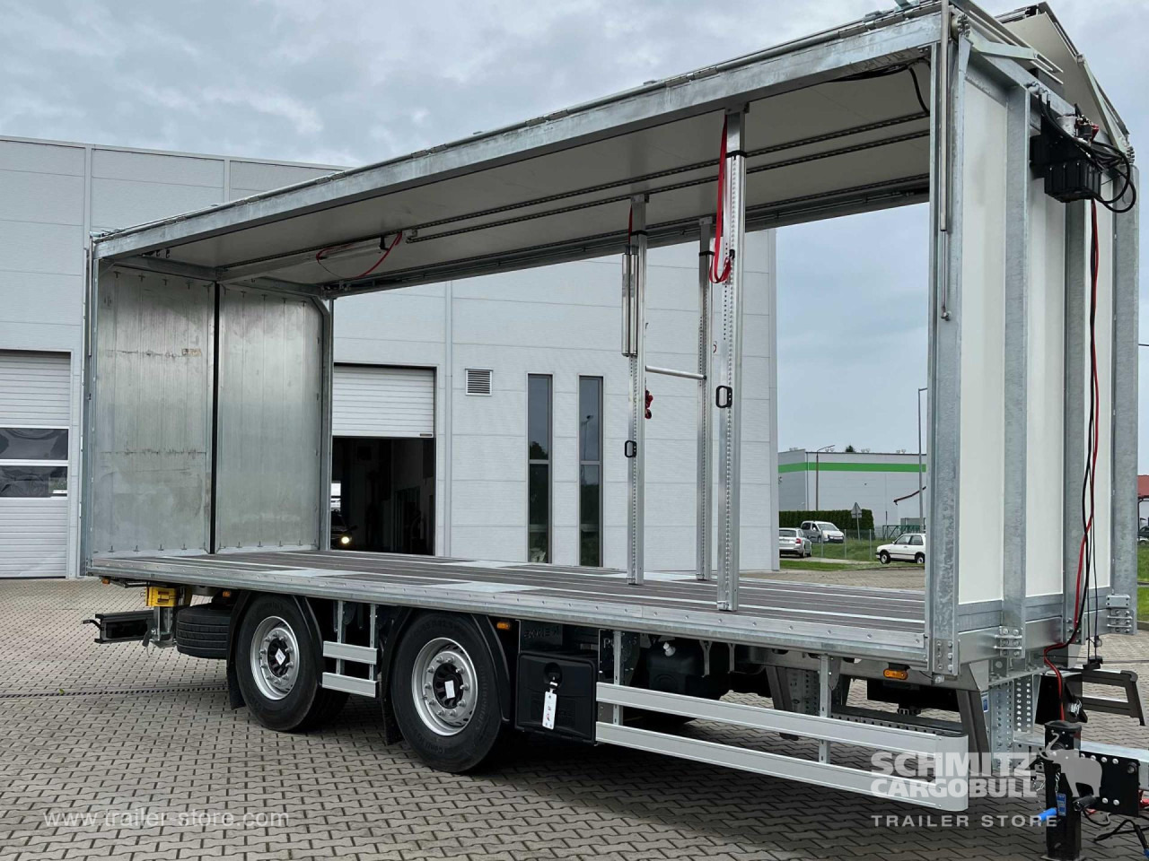 Anhänger Trockenfrachtkoffer Standard - Remolque caja cerrada: foto 5 Anhänger Trockenfrachtkoffer Standard - Remolque caja cerrada: foto 5