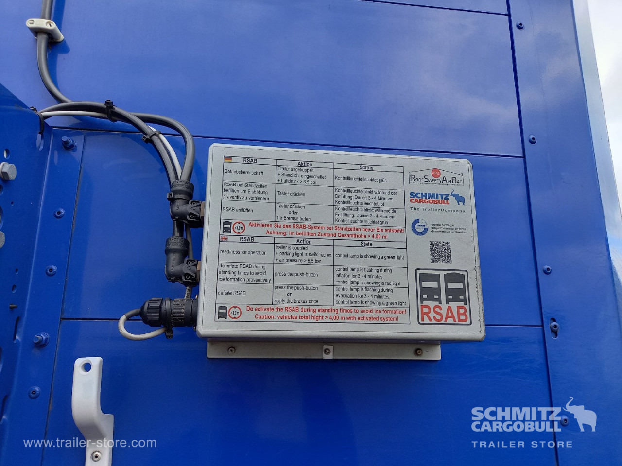 SCHMITZ Auflieger Curtainsider Mega - Semirremolque lona: foto 4 SCHMITZ Auflieger Curtainsider Mega - Semirremolque lona: foto 4
