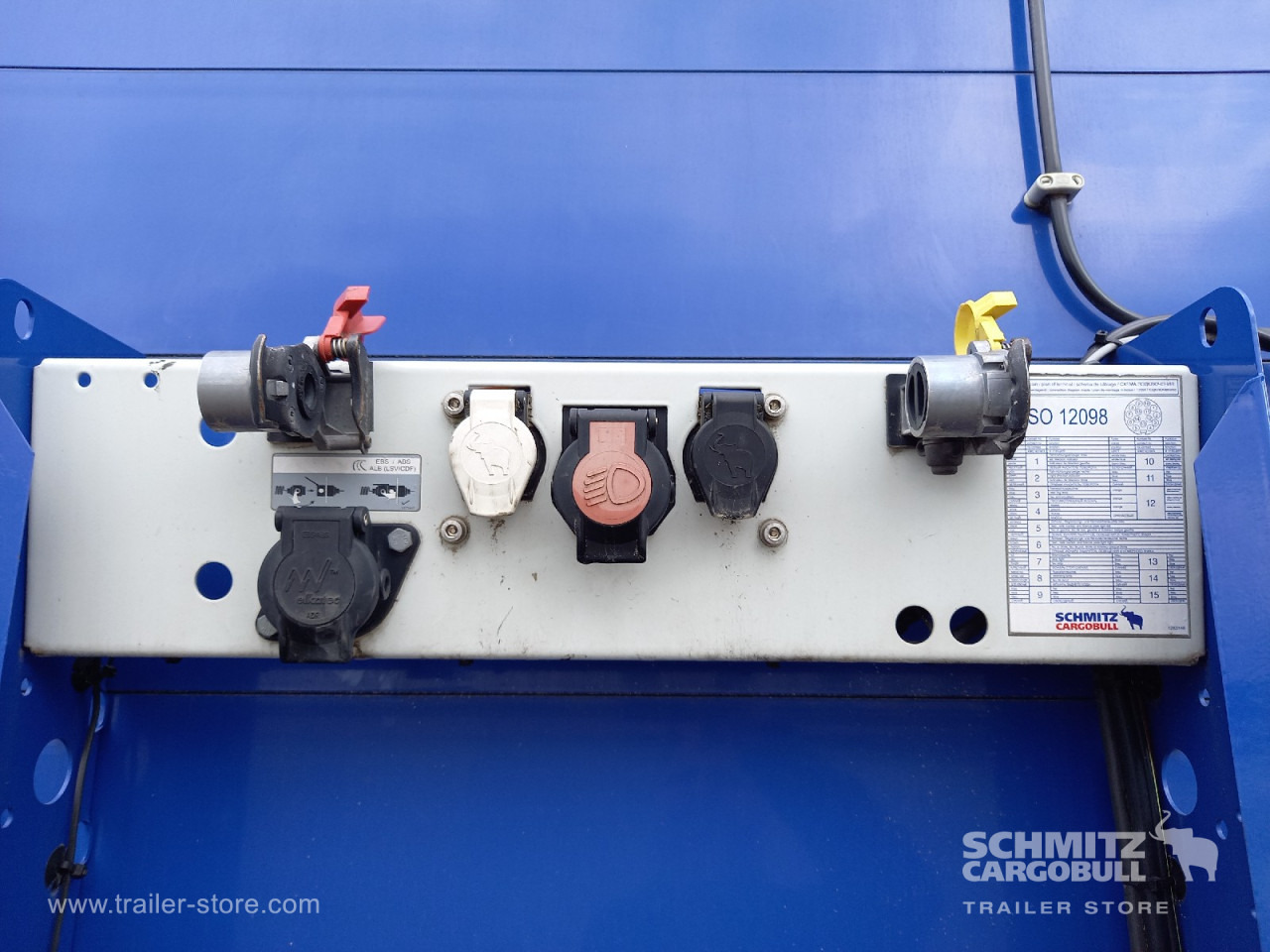 SCHMITZ Auflieger Curtainsider Mega - Semirremolque lona: foto 5 SCHMITZ Auflieger Curtainsider Mega - Semirremolque lona: foto 5