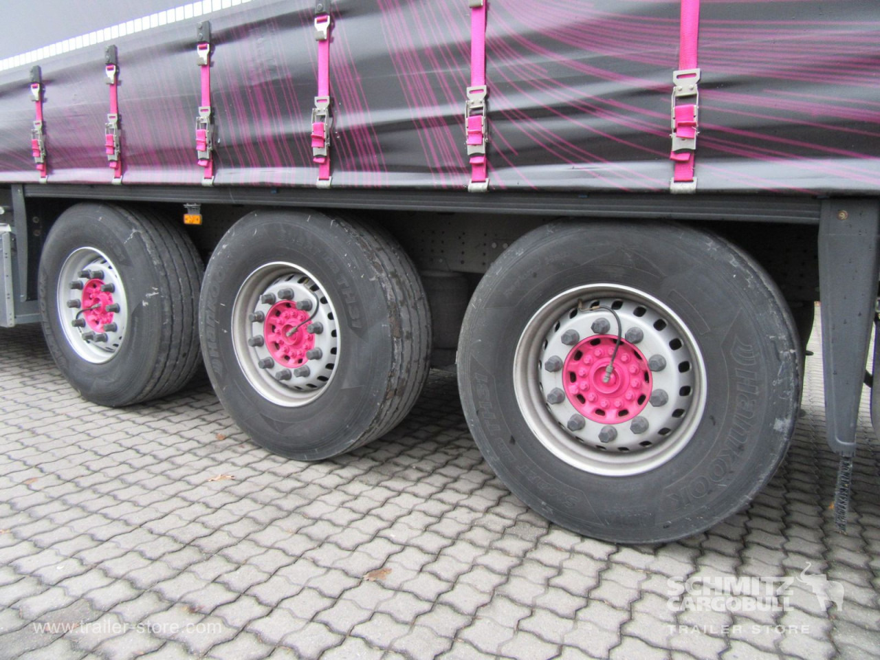 SCHMITZ Auflieger Curtainsider Standard - Semirremolque lona: foto 2 SCHMITZ Auflieger Curtainsider Standard - Semirremolque lona: foto 2
