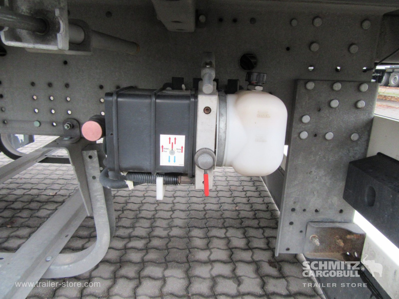 SCHMITZ Auflieger Curtainsider Standard - Semirremolque lona: foto 5 SCHMITZ Auflieger Curtainsider Standard - Semirremolque lona: foto 5