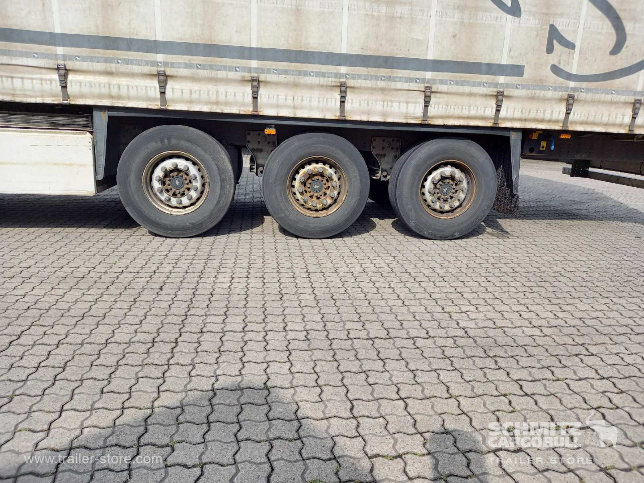 SCHMITZ Auflieger Curtainsider Standard - Semirremolque lona: foto 4 SCHMITZ Auflieger Curtainsider Standard - Semirremolque lona: foto 4