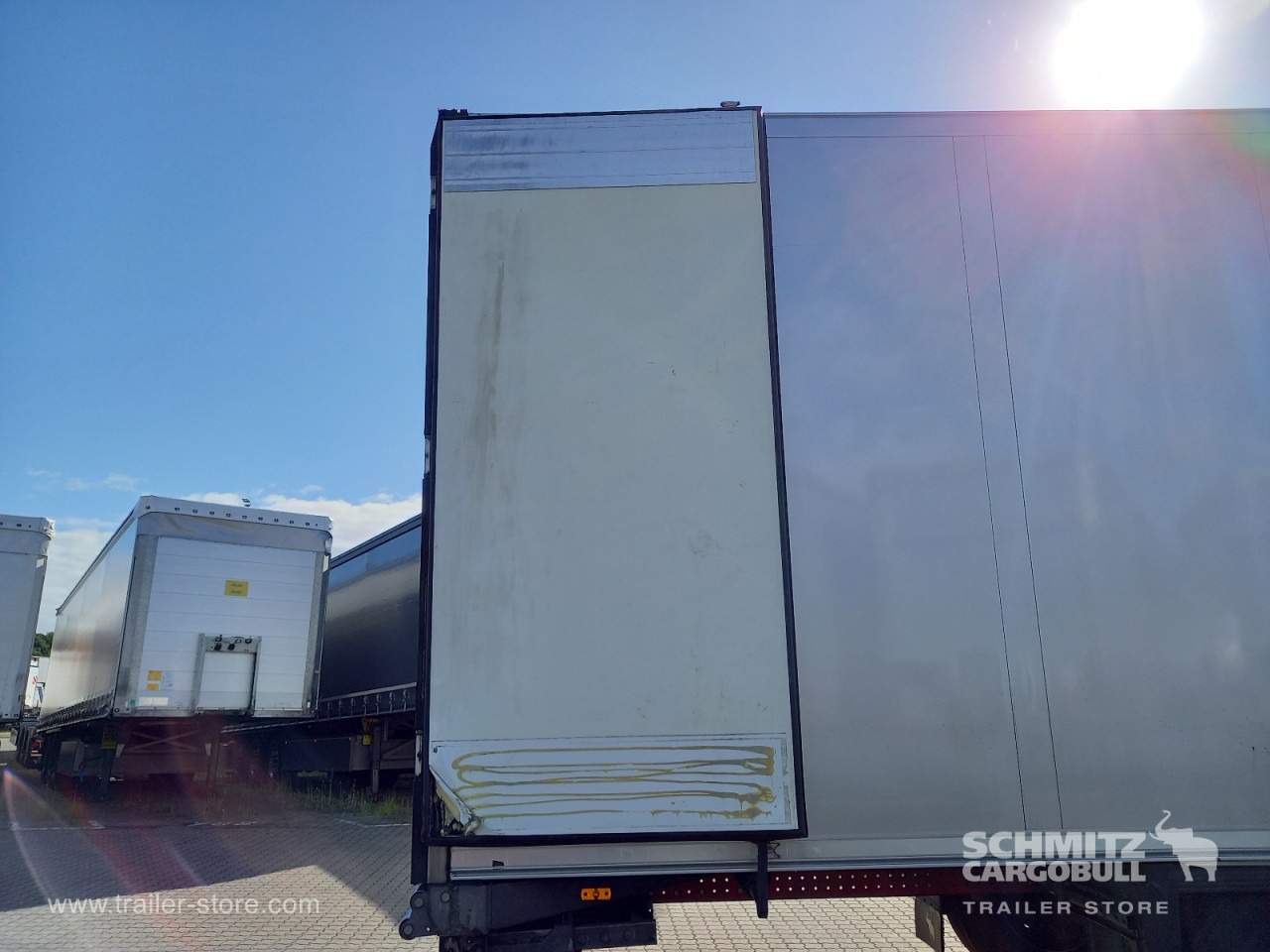 SCHMITZ Auflieger Tiefkühler Multitemp - Semirremolque isotérmico: foto 5 SCHMITZ Auflieger Tiefkühler Multitemp - Semirremolque isotérmico: foto 5