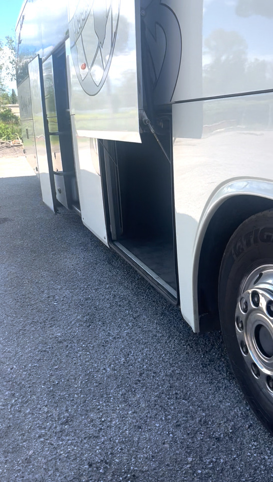 Iveco New Domino euro 5 (WC-KLIMA-57SEATS-NEW TYRES-ALCOA WHEELS) - Autocar: foto 4 Iveco New Domino euro 5 (WC-KLIMA-57SEATS-NEW TYRES-ALCOA WHEELS) - Autocar: foto 4