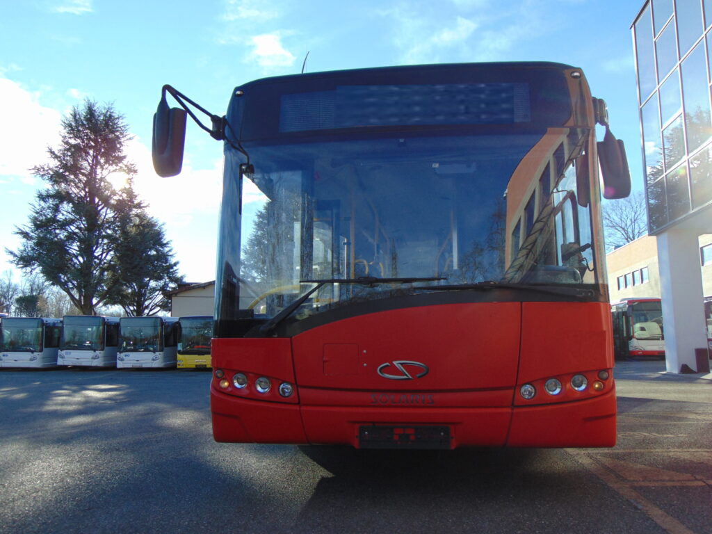N. 8 SOLARIS URBINO 12 LF – Anno 2011 - Autobús urbano: foto 2 N. 8 SOLARIS URBINO 12 LF – Anno 2011 - Autobús urbano: foto 2