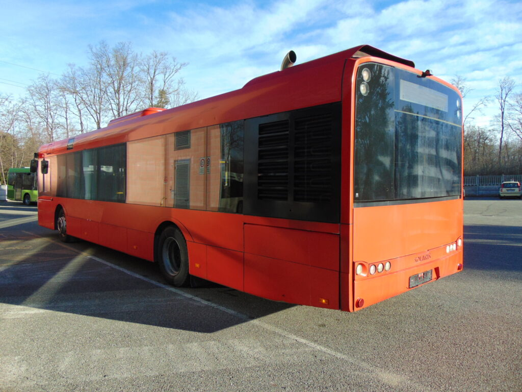 N. 8 SOLARIS URBINO 12 LF – Anno 2011 - Autobús urbano: foto 5 N. 8 SOLARIS URBINO 12 LF – Anno 2011 - Autobús urbano: foto 5