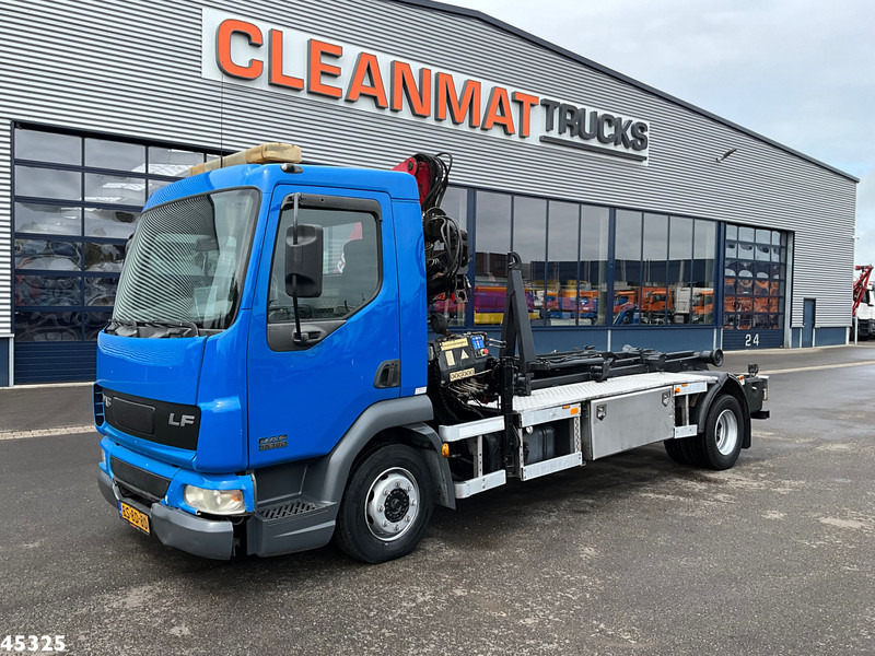 DAF FA 45 LF 180 HMF 7 Tonmeter laadkraan - Camión multibasculante, Camión grúa: foto 2 DAF FA 45 LF 180 HMF 7 Tonmeter laadkraan - Camión multibasculante, Camión grúa: foto 2