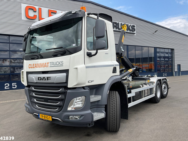 DAF FAN CF 450 Hyvalift 20 Ton haakarmsysteem Unused! - Camión multibasculante: foto 1 DAF FAN CF 450 Hyvalift 20 Ton haakarmsysteem Unused! - Camión multibasculante: foto 1