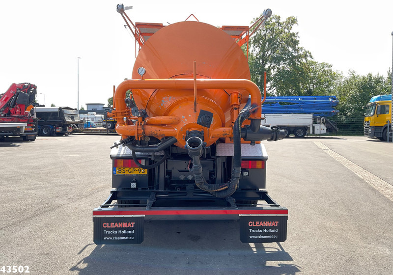 DAF FAX 85 CF 340 Droge stoffen blaas installatie Just 21.613 km! - Limpieza de alcantarillado: foto 4 DAF FAX 85 CF 340 Droge stoffen blaas installatie Just 21.613 km! - Limpieza de alcantarillado: foto 4