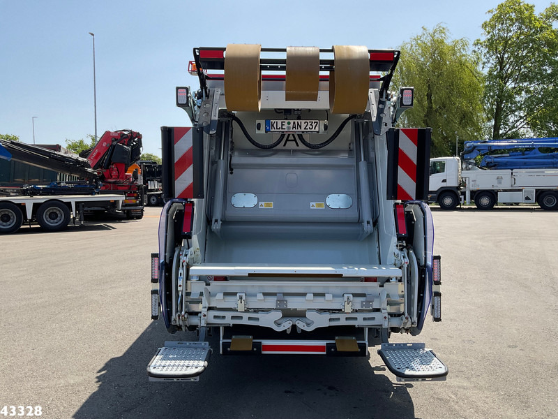 FUSO Canter Terberg 7m³ - Camión de basura: foto 3 FUSO Canter Terberg 7m³ - Camión de basura: foto 3