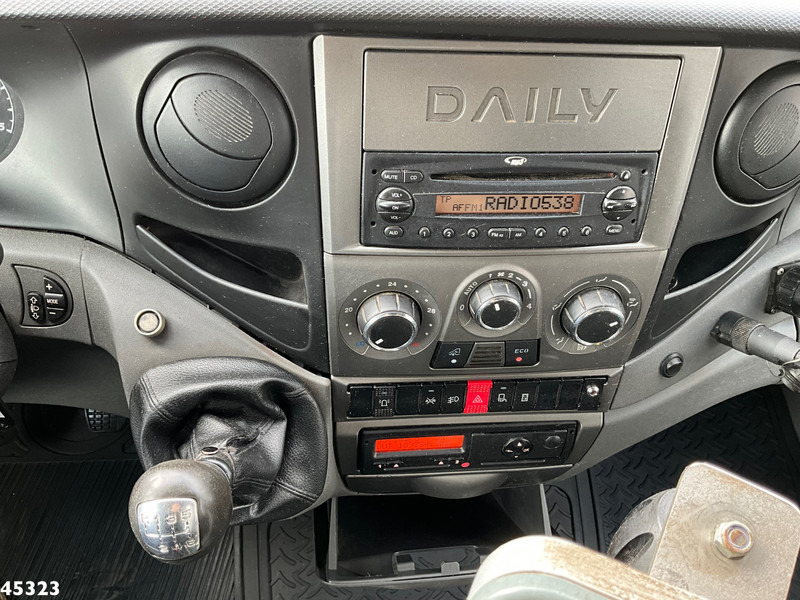 Máquina quitanieve Iveco Daily 70C17 Nido zoutstrooier: foto 17