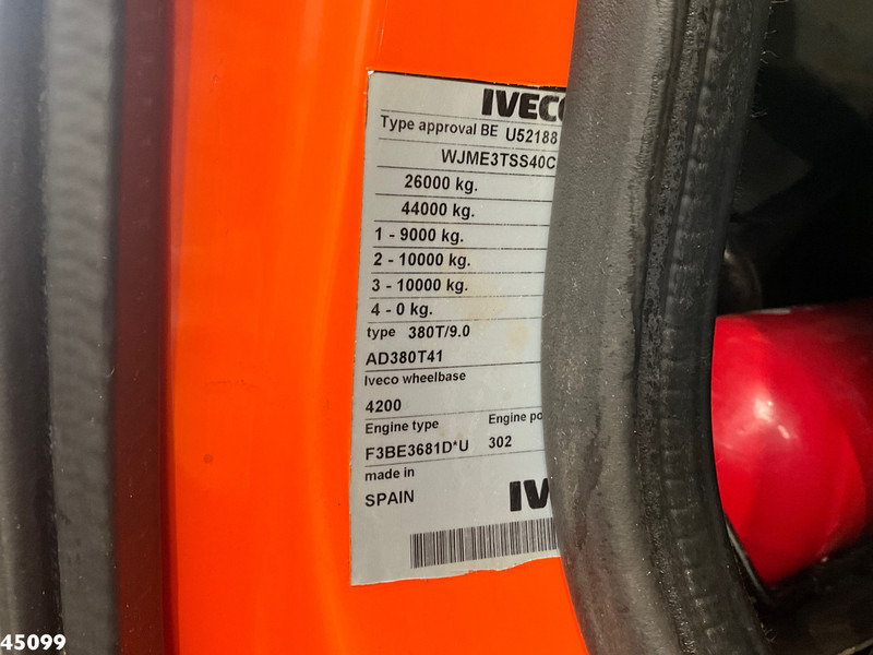 Camión multibasculante, Camión grúa Iveco Trakker AD380T41 6x4 Palfinger 15 Tonmeter laadkraan Just 159.492 Km!: foto 17