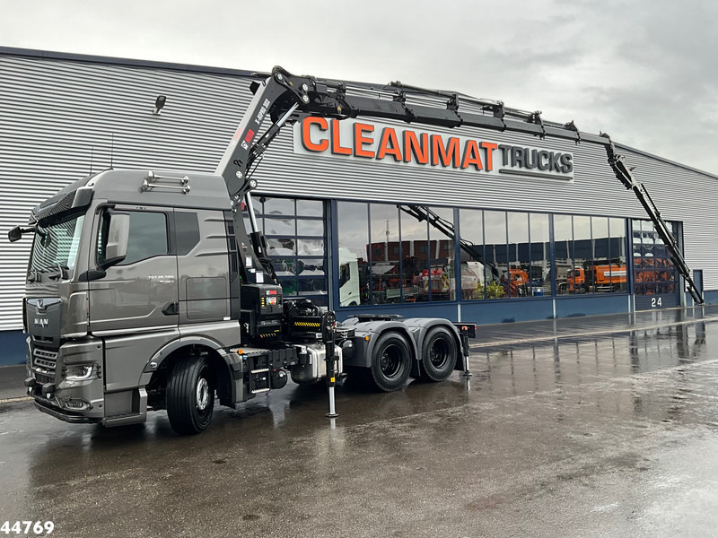 MAN TGX 26.580 6x4 Euro 6 Retarder Hiab 30 Tonmeter laadkraan + Fly-jib New and Unused! - Camión grúa: foto 1 MAN TGX 26.580 6x4 Euro 6 Retarder Hiab 30 Tonmeter laadkraan + Fly-jib New and Unused! - Camión grúa: foto 1