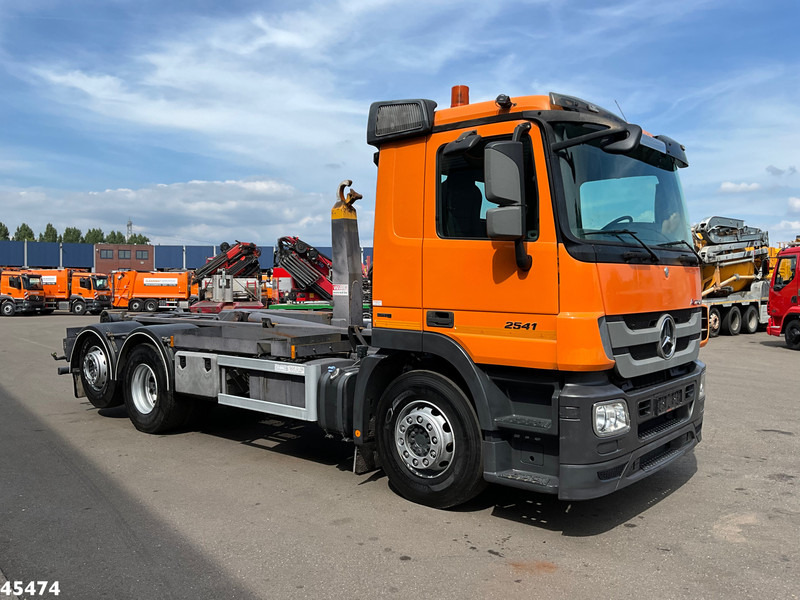 Mercedes-Benz Actros 2541 6x2 VDL 20 Ton haakarmsysteem - Camión multibasculante: foto 5 Mercedes-Benz Actros 2541 6x2 VDL 20 Ton haakarmsysteem - Camión multibasculante: foto 5