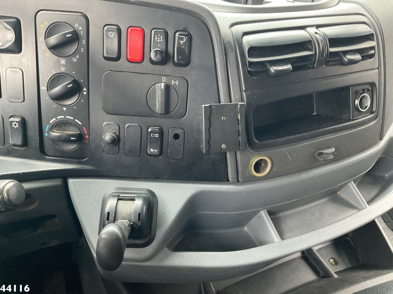 Camión grúa Mercedes-Benz Axor 1929 Effer 30 Tonmeter laadkraan: foto 11 Camión grúa Mercedes-Benz Axor 1929 Effer 30 Tonmeter laadkraan: foto 11