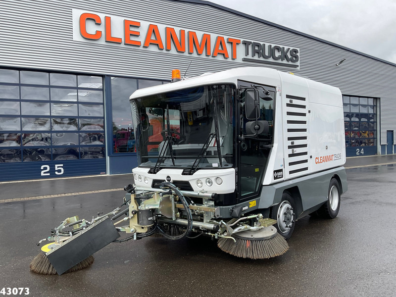 Ravo 540 STH Euro 6 with 3-rd brush - Barredora vial: foto 2 Ravo 540 STH Euro 6 with 3-rd brush - Barredora vial: foto 2