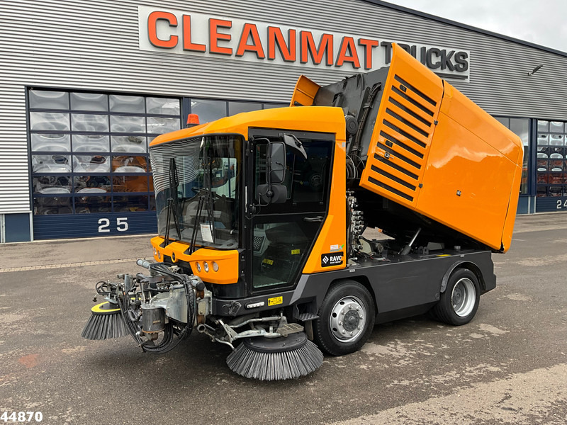 Ravo 540 with 3-rd brush - Barredora vial: foto 2 Ravo 540 with 3-rd brush - Barredora vial: foto 2