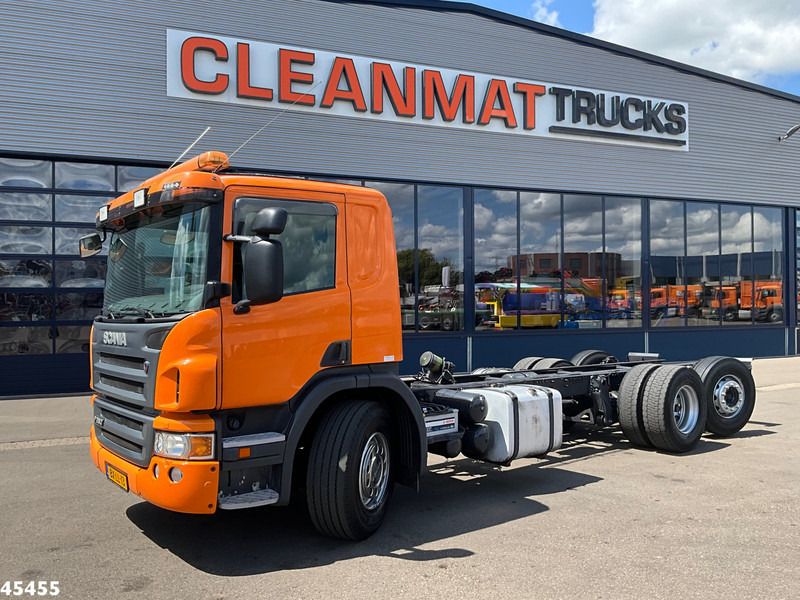 Scania P 280 6x2 Chassis Cabine with PTO Just 218.646 km! - Camión chasis: foto 1 Scania P 280 6x2 Chassis Cabine with PTO Just 218.646 km! - Camión chasis: foto 1
