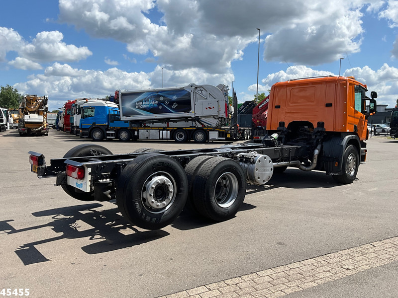 Scania P 280 6x2 Chassis Cabine with PTO Just 218.646 km! - Camión chasis: foto 4 Scania P 280 6x2 Chassis Cabine with PTO Just 218.646 km! - Camión chasis: foto 4