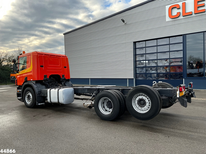 Scania P 280 Chassis cabine with PTO - Camión chasis: foto 4 Scania P 280 Chassis cabine with PTO - Camión chasis: foto 4
