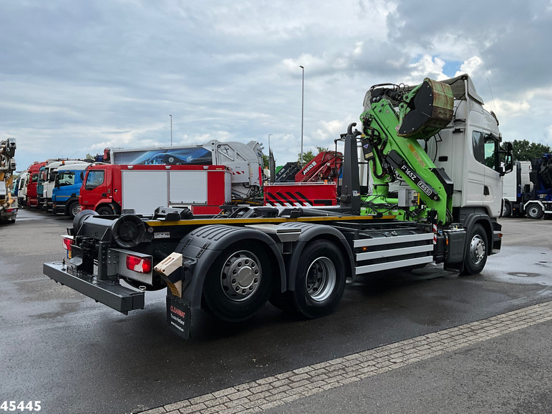 Scania R 440 Euro 6 Retarder Fassi 16 Tonmeter Z-kraan (bouwjaar 2018) - Camión multibasculante, Camión grúa: foto 4 Scania R 440 Euro 6 Retarder Fassi 16 Tonmeter Z-kraan (bouwjaar 2018) - Camión multibasculante, Camión grúa: foto 4