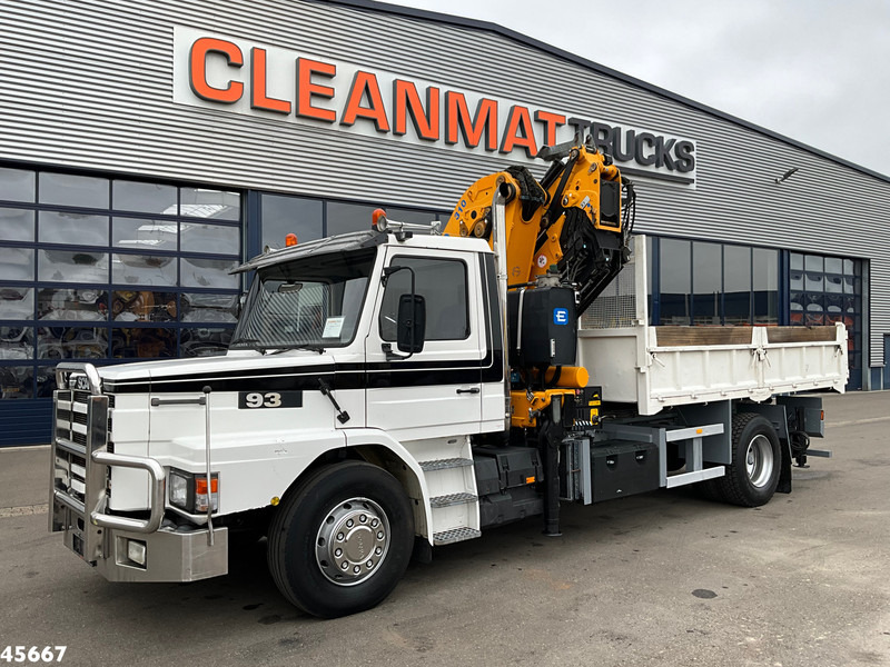 Scania T 93 4x2 Kipper met 31 Tonmeter laadkraan (bj 2005) + Fly-JIb! Just 118.736 km! - Camión volquete, Camión grúa: foto 4 Scania T 93 4x2 Kipper met 31 Tonmeter laadkraan (bj 2005) + Fly-JIb! Just 118.736 km! - Camión volquete, Camión grúa: foto 4