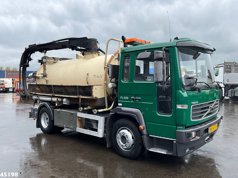 Volvo FL 220 Ravo 7,5m³ kolkenzuiger Just 165.156 km! - Limpieza de alcantarillado: foto 4 Volvo FL 220 Ravo 7,5m³ kolkenzuiger Just 165.156 km! - Limpieza de alcantarillado: foto 4